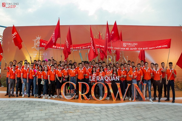 KHÍ THẾ TÂN LONG LAND TẠI VỊNH BIỂN PHÍA ĐÔNG VINHOMES OCEAN PARK 3- THE CROWN