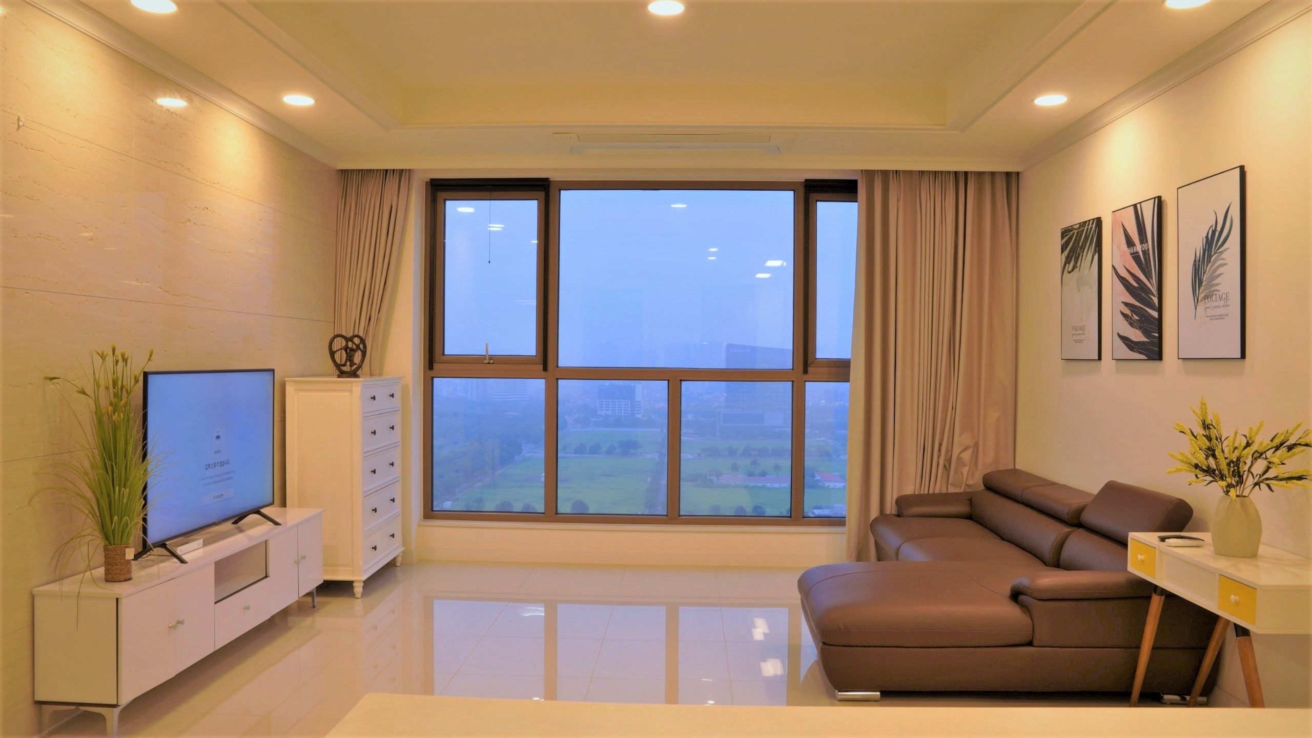 Sẵn căn hộ cao cấp tòa 902 Starlake 3PN/112m2 full đồ mới nguyên, tầng cao