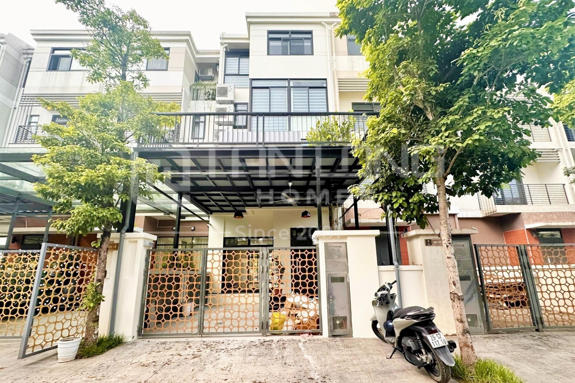 Cho thuê Shophouse H6 Starlake: 132m2 x 4,5 tầng, full đồ mới nguyên, giá tốt