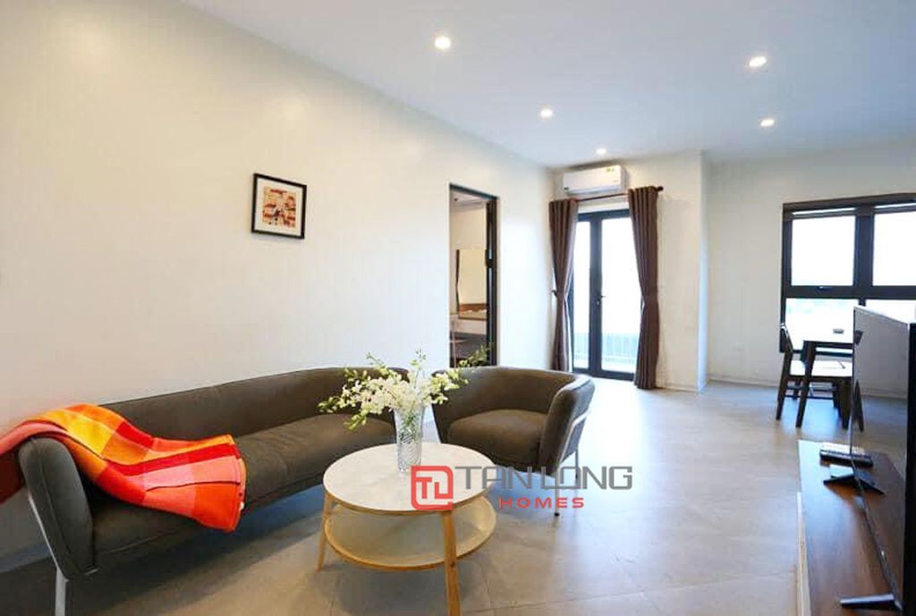 Cho thuê căn hộ dịch vụ 1 phòng ngủ tại Âu Cơ
