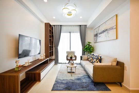 Cho thuê gấp căn 3 ngủ 95m2, hướng Đông Nam, tòa B Lạc Hồng Westlake