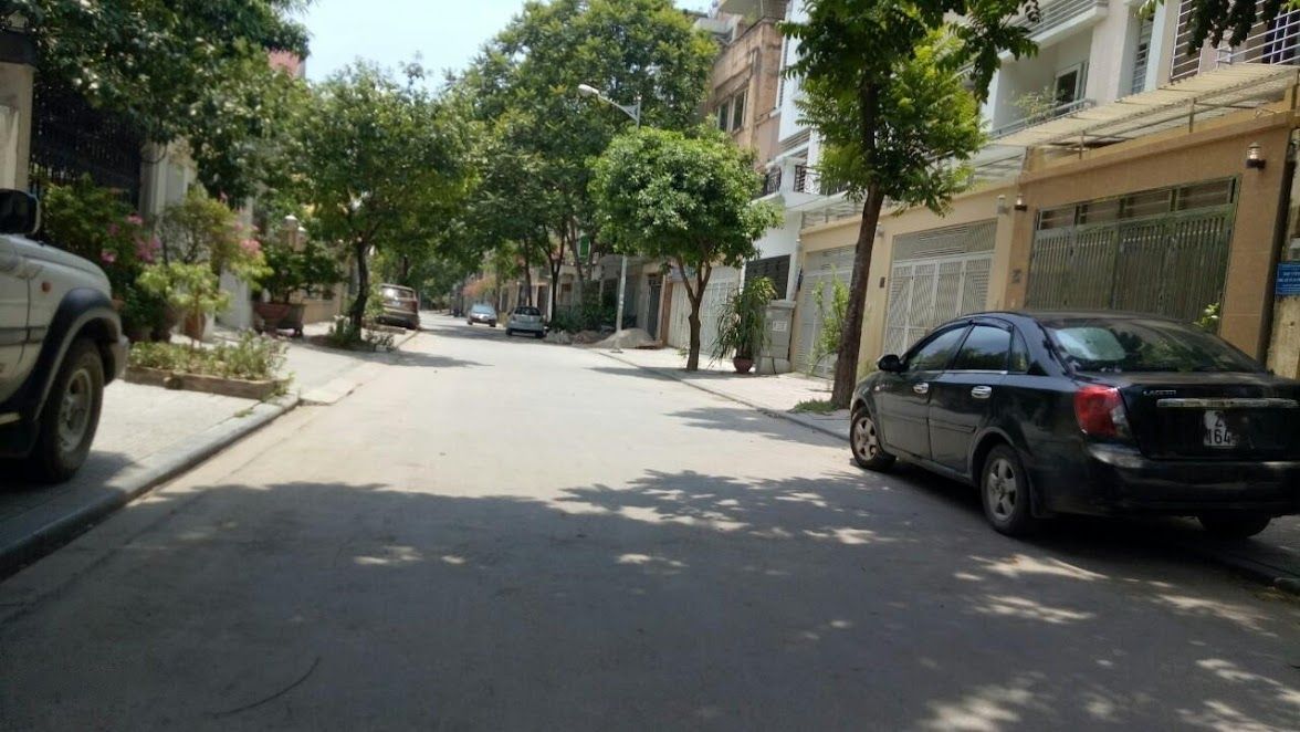 Cần bán shophouse hướng Đông tứ trạch, DT 110m2 thiết kế hiện đại KĐT Văn Phú Hà Đông