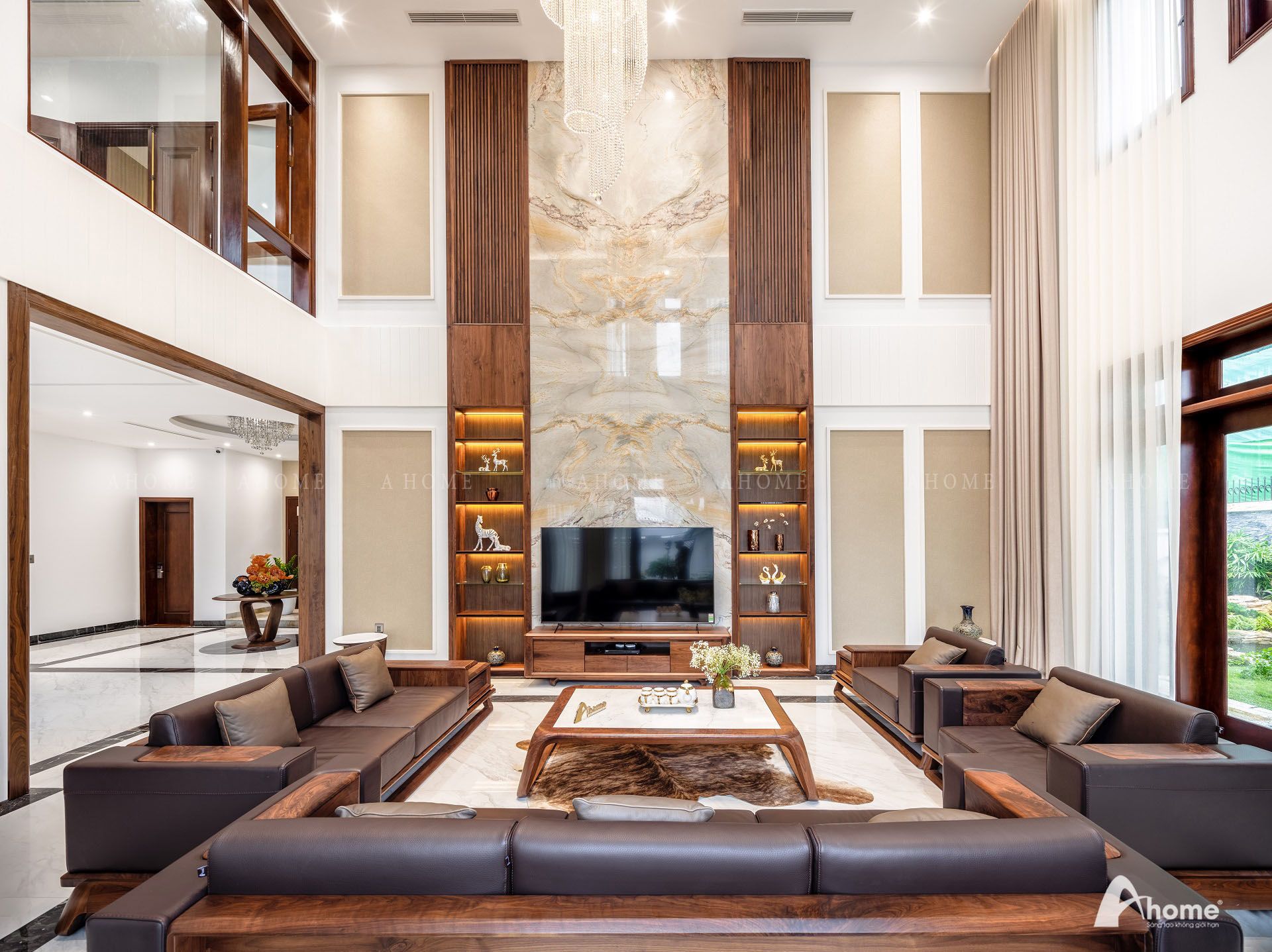 Bán nhà Golf Land Dự án Vinhomes Vũ Yên hướng Đông Nam giá thương lượng