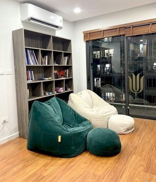 Chính chủ bán gấp căn hộ Imperia Smart City view hồ điều hòa