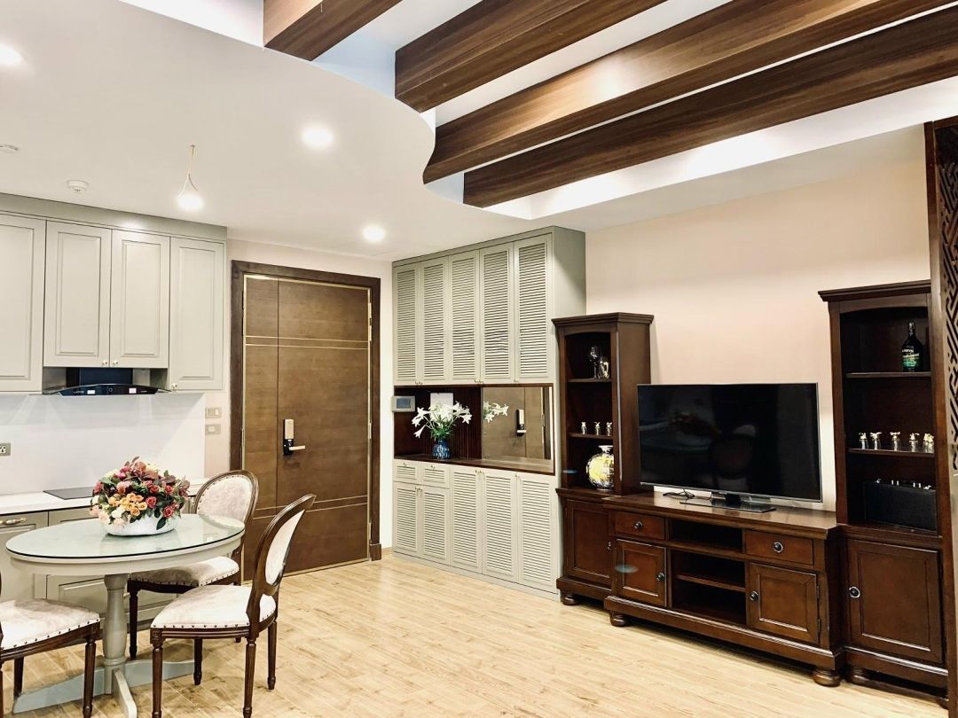 Chính chủ cho thuê penthouse DT 200m2 Sun Grand City Thụy Khuê