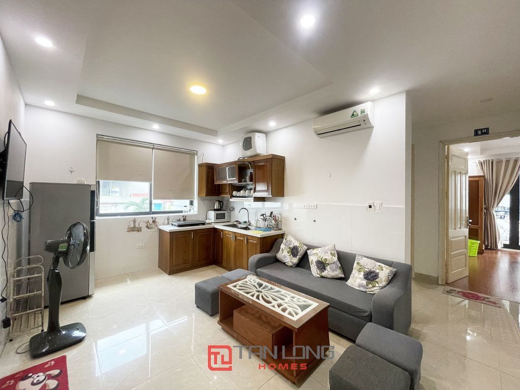 Cho thuê căn hộ 3 ngủ tại Từ Hoa với 3 mặt siêu thoáng nhiều ánh sáng vào phòng