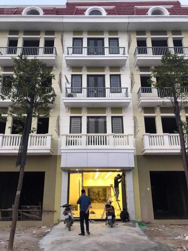 Cần cho thuê căn liền kề KĐT Phú Lương hướng Đông Bắc phù hợp kinh doanh, ở