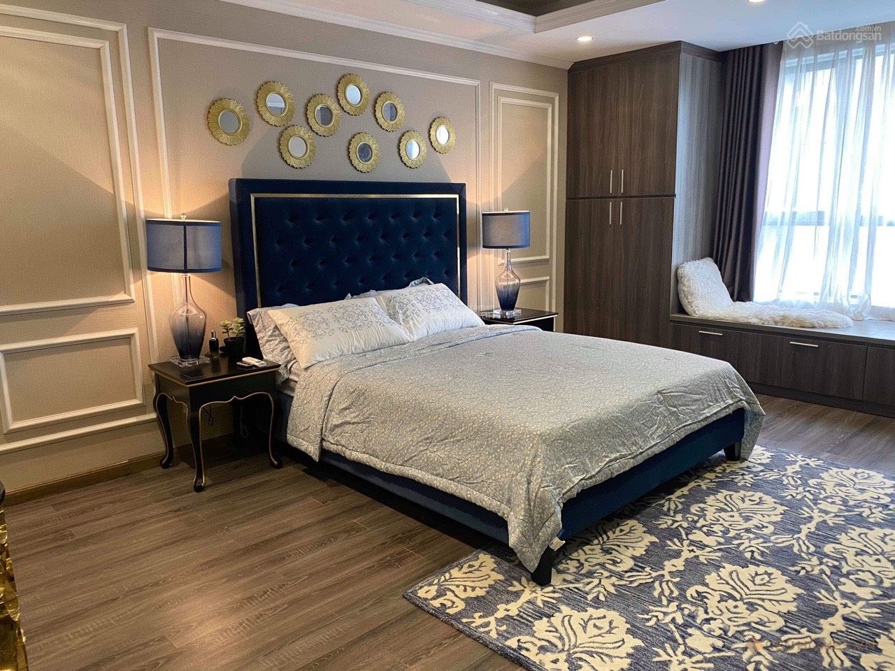 Cho thuê gấp căn 2 ngủ - 86m2 - hướng Bắc - Vinhomes Nguyễn Chí Thanh