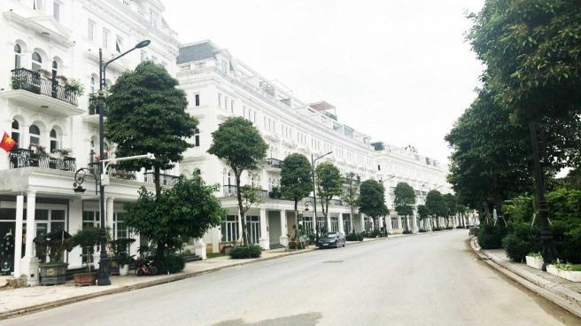 Cần bán nhà liền kề 120m2 lô góc thoáng hướng Tây tại KĐT Louis Cirty Đại Mỗ