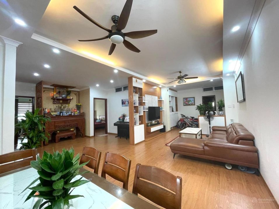 Bán Căn Hộ CT1,Tầng Trung, Vimeco Nguyễn Chánh,Cầu Giấy.