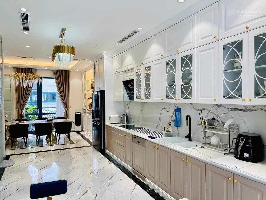 Chính chủ gửi bán nhà liền kề khu đô thị Văn Phú, Hà Đông, hoàn thiện siêu đẹp, hướng chính Nam
