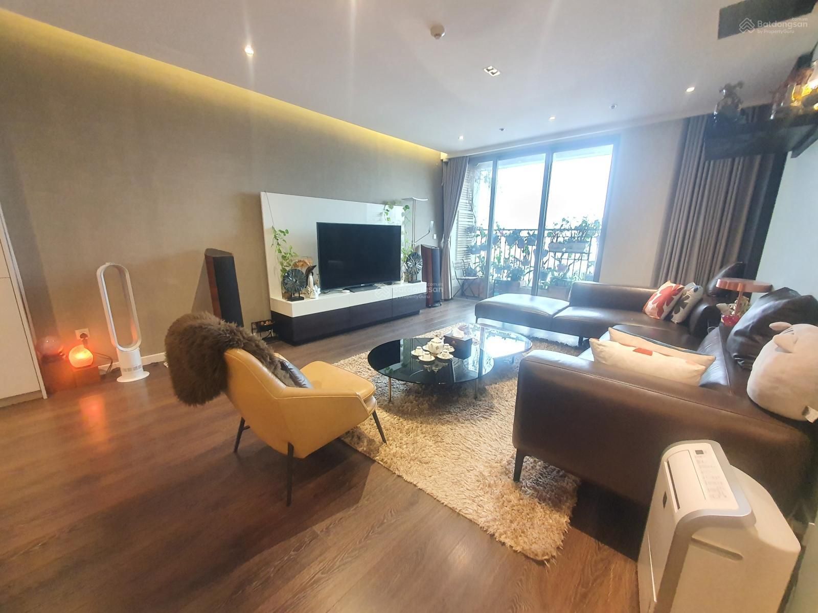 Bán căn 2 ngủ - 86m2 - hướng Đông Nam - Vinhomes Nguyễn Chí Thanh
