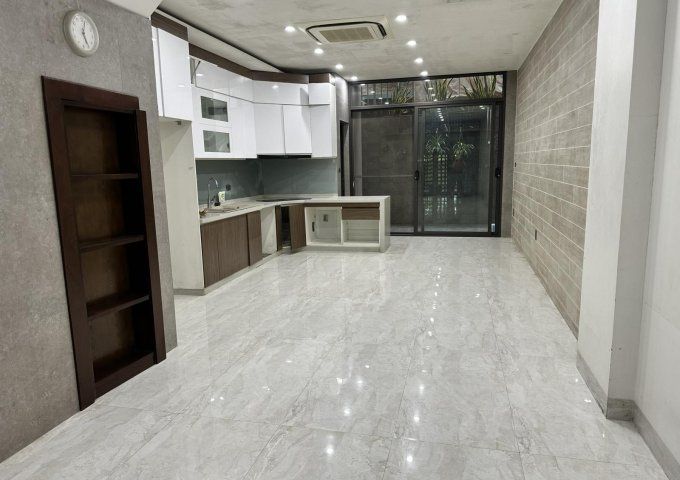 Cho thuê nhà liền kề Văn Phú Hà Đông, 80m2, 4 tầng, full đồ, có thể ở ngay