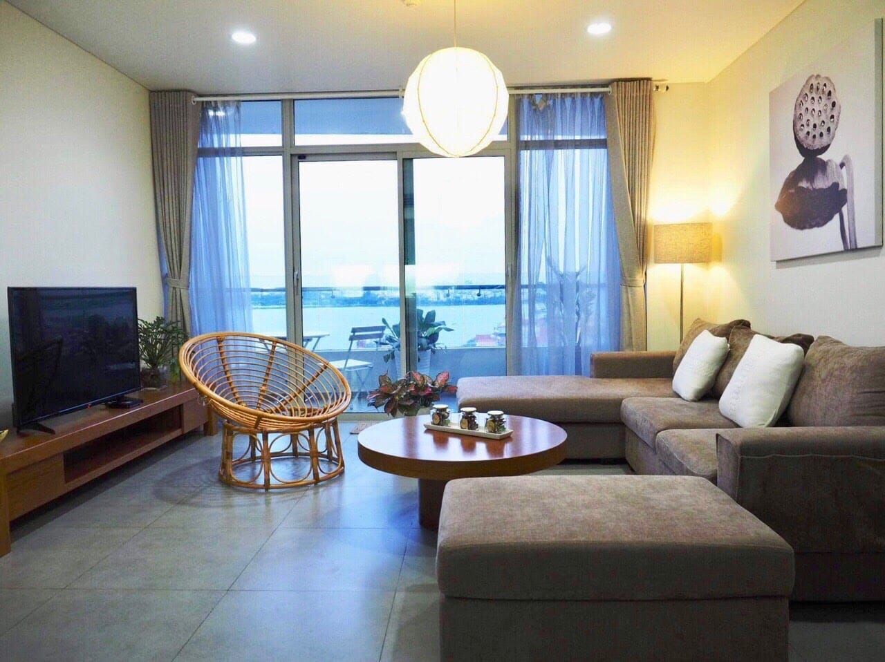 Chính chủ cho thuê căn hộ Watermark 395 Lạc Long Quân, 95m2, 2PN, view Hồ Tây, full nội thất