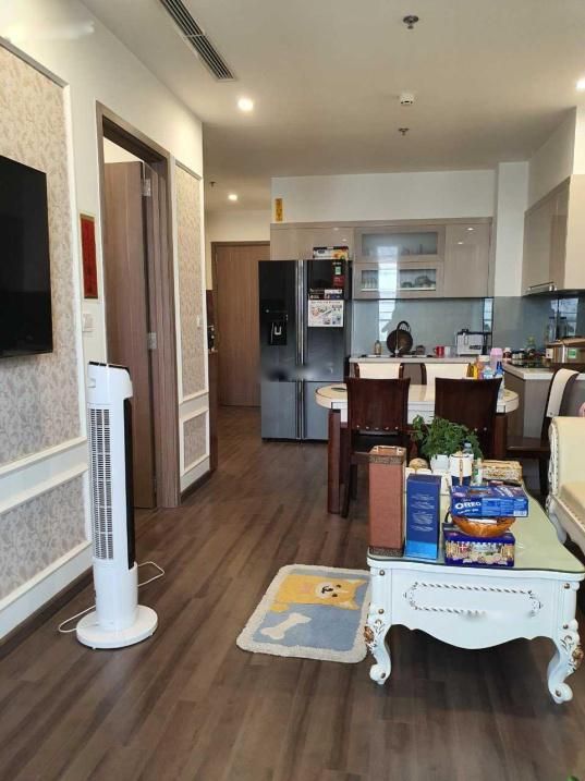 Cần bán gấp bán nhanh căn chung cư Vinhomes Symphony, 2 phòng ngủ, 72 m2