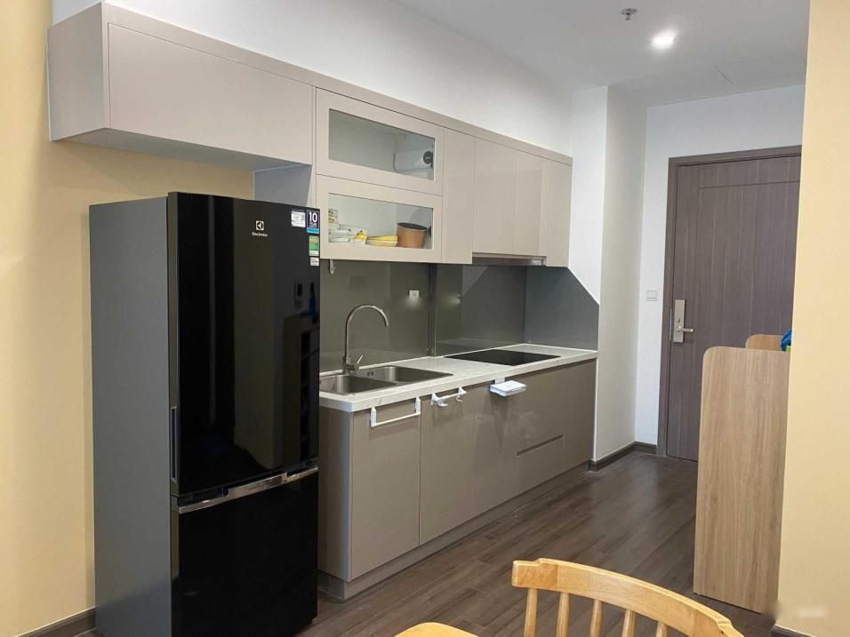 Cần bán nhanh căn hộ Vinhomes Symphony, 2 phòng ngủ, 67 m2