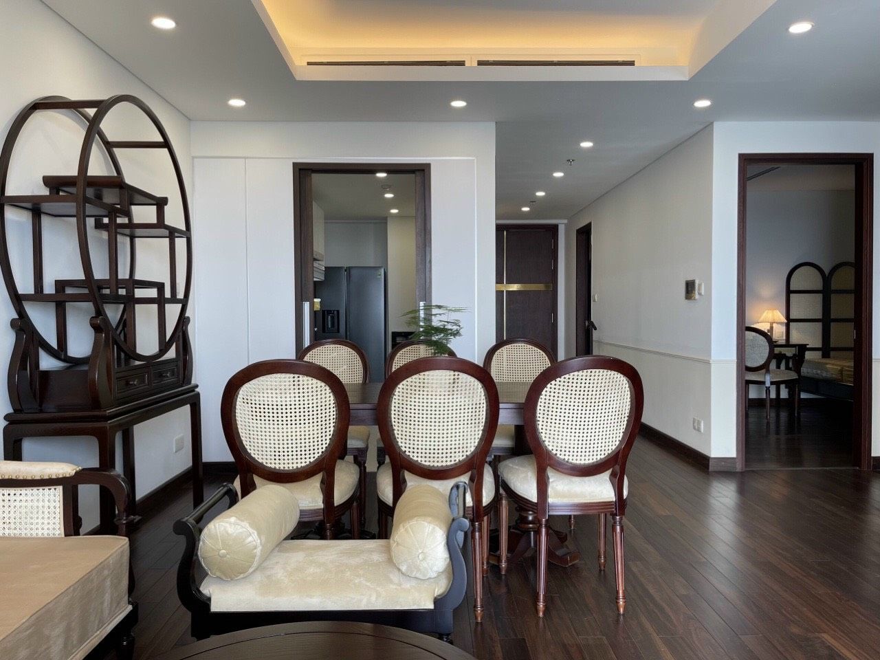 Bán căn hộ Hanoi Aqua Central căn 3 ngủ 120m2 view sông Hồng