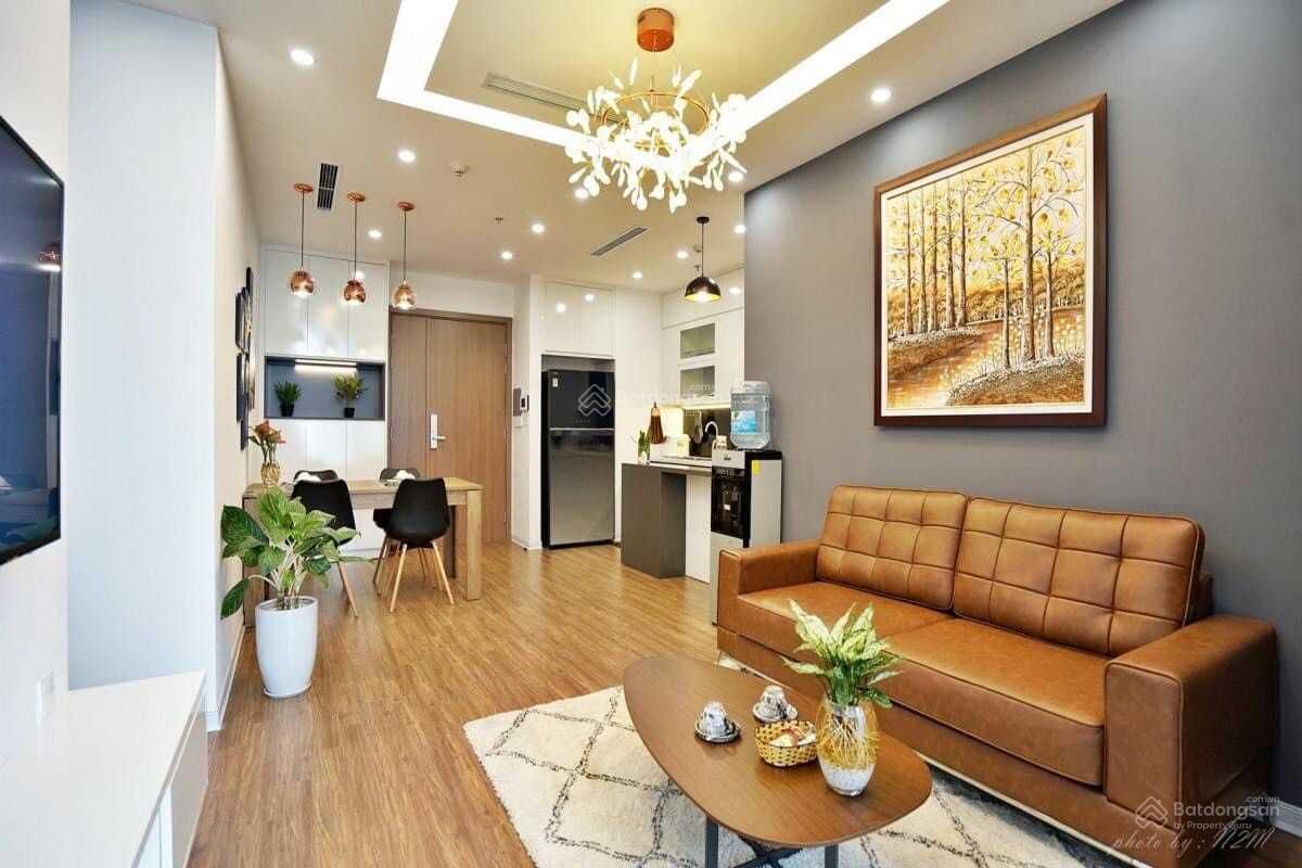 Chính chủ cần bán căn hộ Watermark 395 Lạc Long Quân, 55m 1pn tầng cao view đẹp