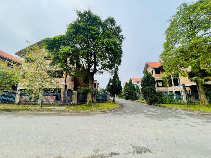 Cần bán đất nền biệt thự khu đô thị Hà Phong Mê Linh diện tích 310m2, mặt tiền 12m, lô góc