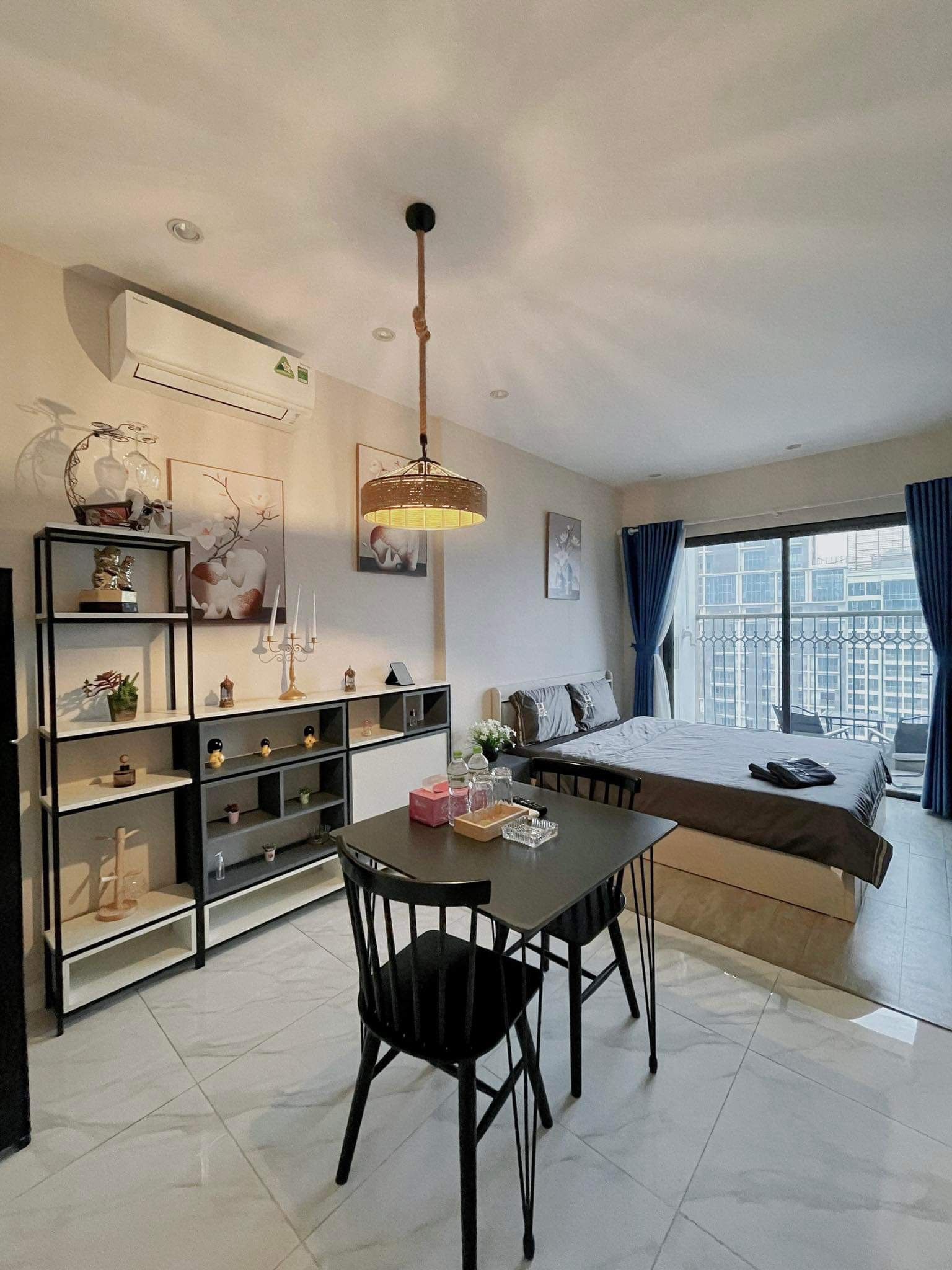 Chính chủ cho thuê studio hướng Bắc, tầng 10, tòa S3 Vinhomes Symphony Long Biên