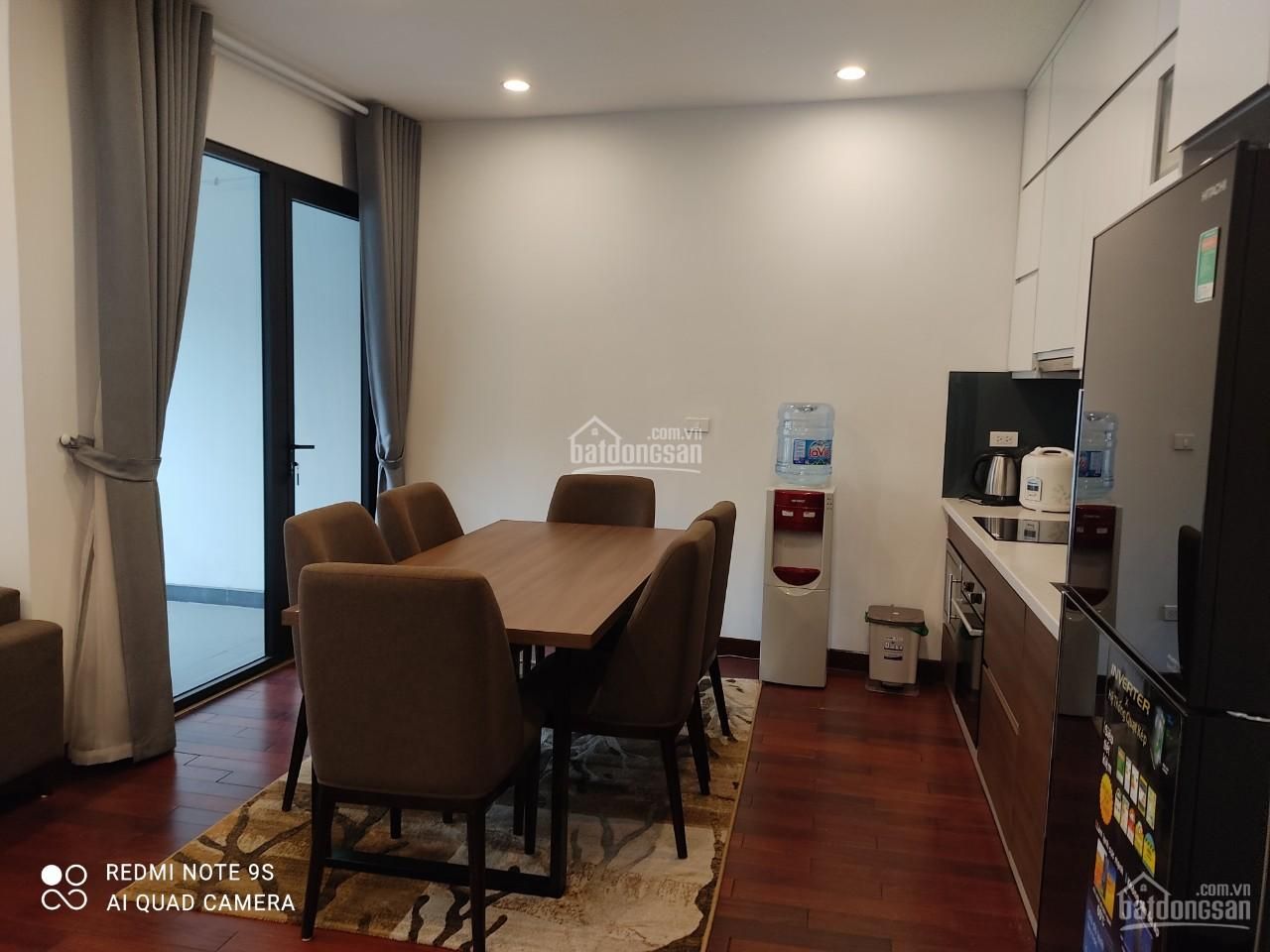 Cho thuê căn hộ dịch vụ 1 ngủ full đồ với giá 550usd/ 1 tháng tại Tô Ngọc Vân