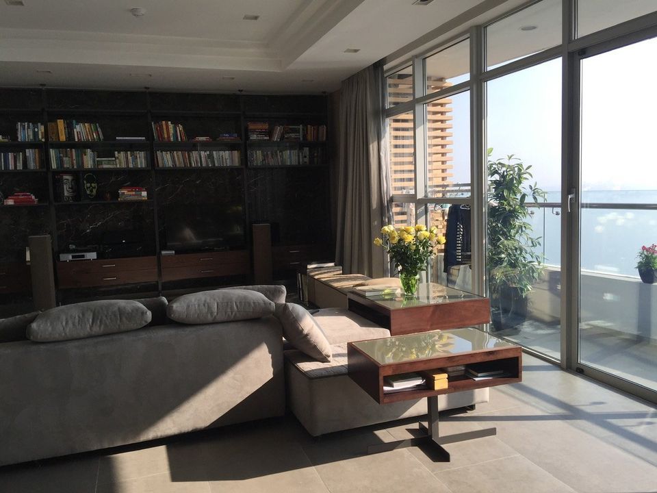 Chính chủ cho thuê căn hộ 2PN view Hồ Tây Watermark 395 Lạc Long Quân, Full nội thất