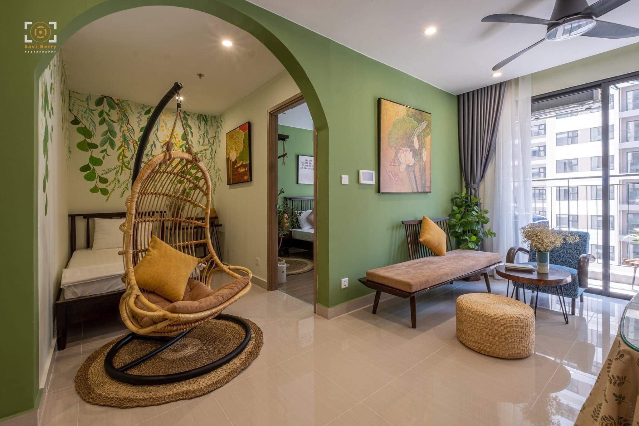Bán gấp căn hộ tầng trung tại Vinhomes Smart City, DT 44m2, giá 1.3 tỷ bao phí. LH 0989734734