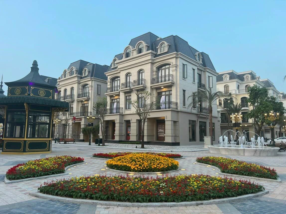 Cần cho thuê biệt thự đơn lập Đảo Ngọc 3 Vinhomes Ocean Park 3 The Crown