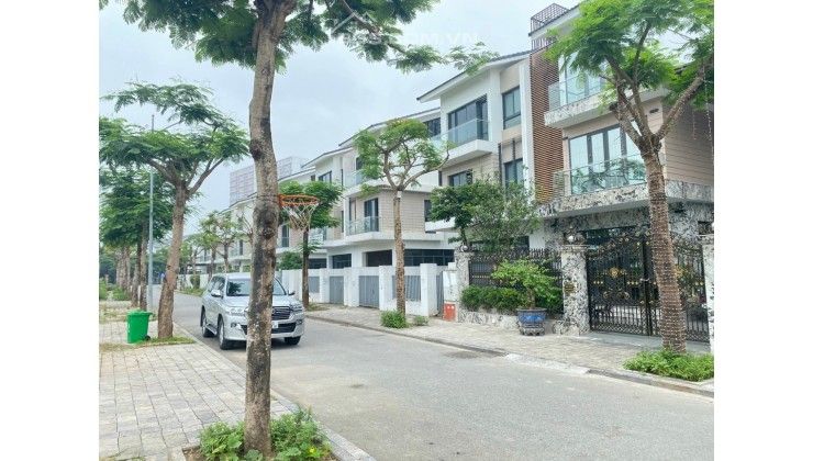 Bán biệt thự Dương Nội diện tích 180m2 căn hot siêu đẹp