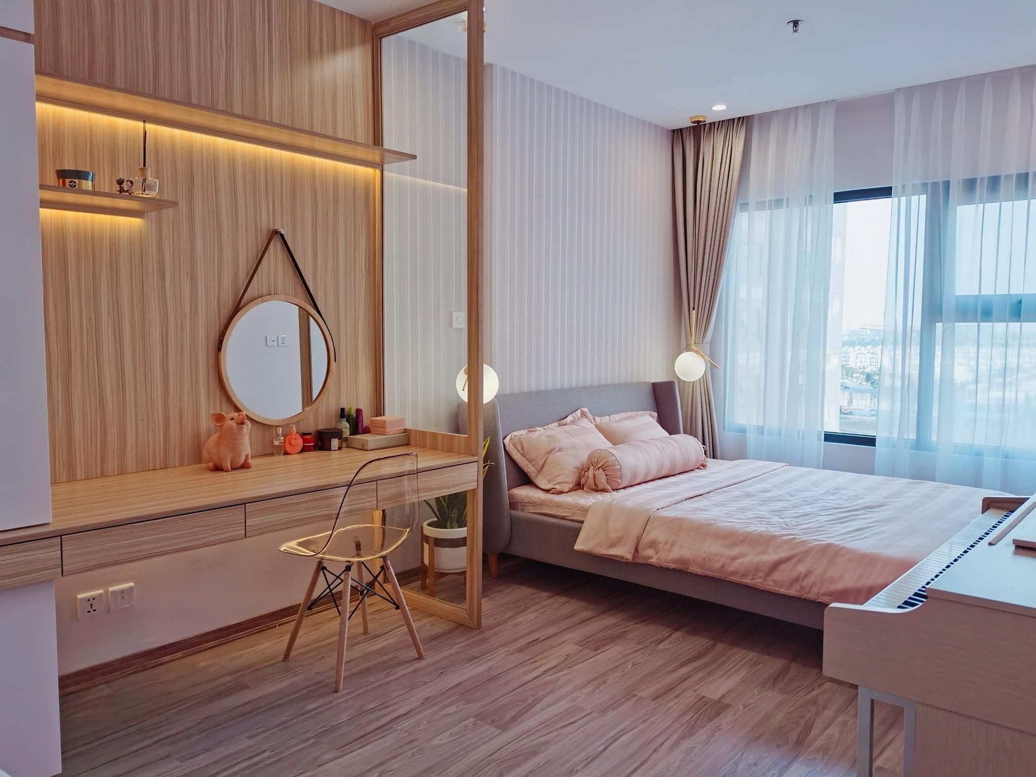 Bán căn hộ 2 phòng ngủ diện tích 69m2 tại dự án Vinhomes Green Bay
