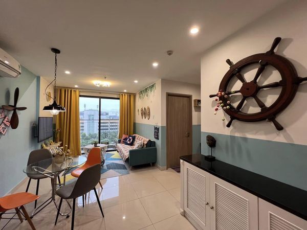 Bán ngay căn hộ 3 phòng ngủ diện tích 92m2 tại dự án Vinhomes Green Bay giá tốt