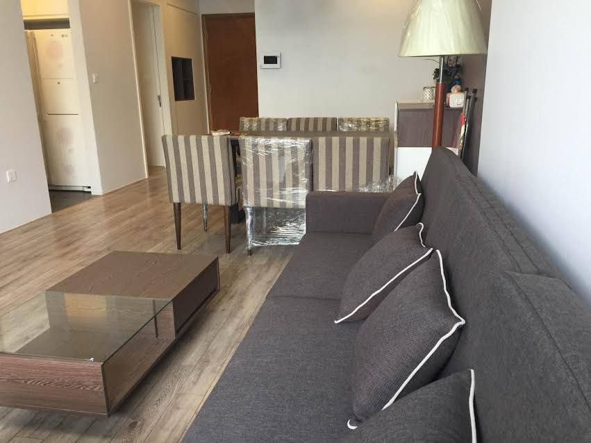 Cần cho thuê căn 2 ngủ - 72m2 - hướng Đông Nam - Vinhomes Nguyễn Chí Thanh