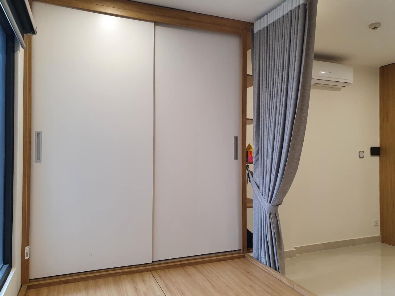 Chính chủ nhờ cho thuê căn hộ Studio Symphony dự án Vinhomes Riverside