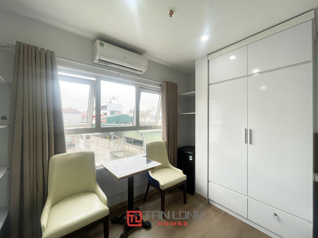 Cho thuê căn hộ Studio tầng cao tại Âu Cơ giá 9 triệu/tháng