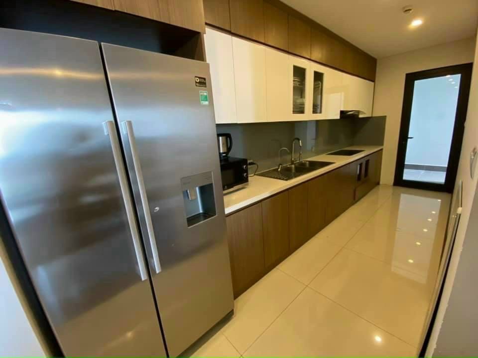 Bán nhanh căn hộ tầng cao 2PN 87m2 full đồ, căn đẹp nhất N01-T4 Ngoại Giao Đoàn. LH 0989734734
