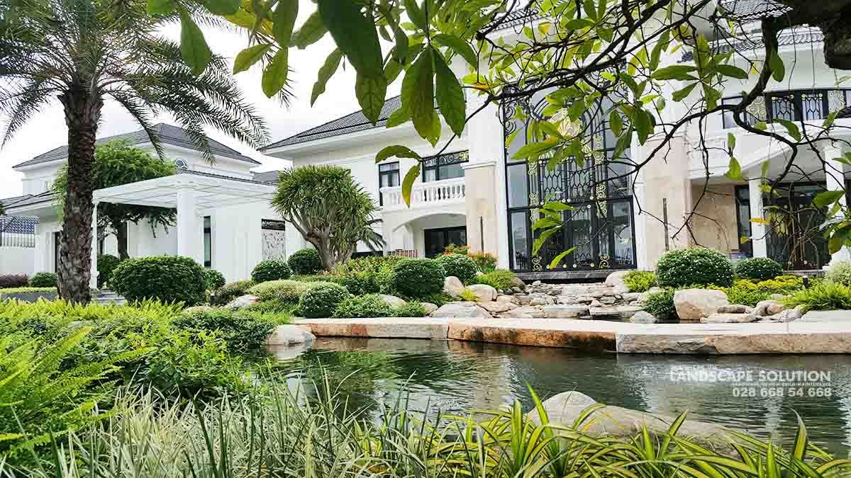 Cần bán căn VIP biệt thự đơn lập hướng Bắc, sân vườn rộng thoáng KĐT Hồng Hạc Xuân Lâm Phú Mỹ Hưng