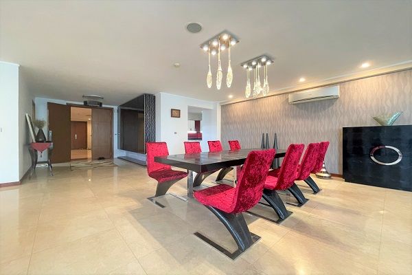 Chính chủ bán chung cư cao cấp 267m2 tại L2 Ciputra, quận Tây Hồ