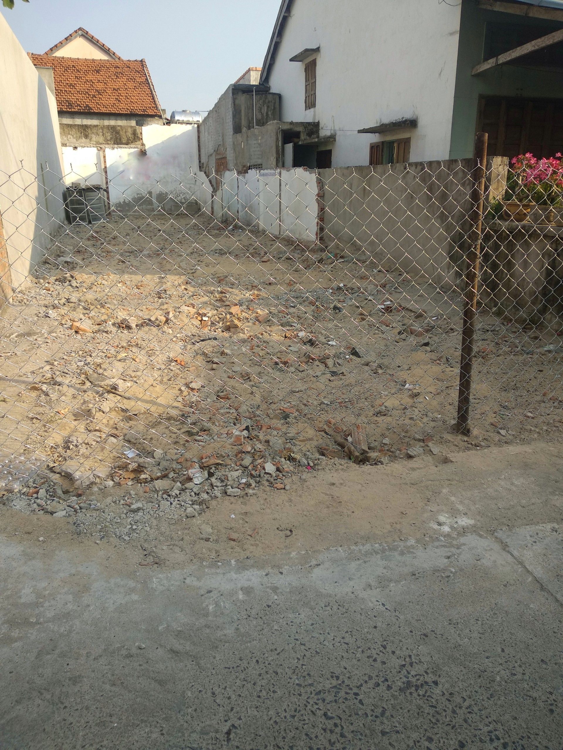 Chính chủ bán đất nền phường 9 Tuy Hòa, Phú Yên, DT 105m2, giá bán 1.75 tỷ. LH 0989734734