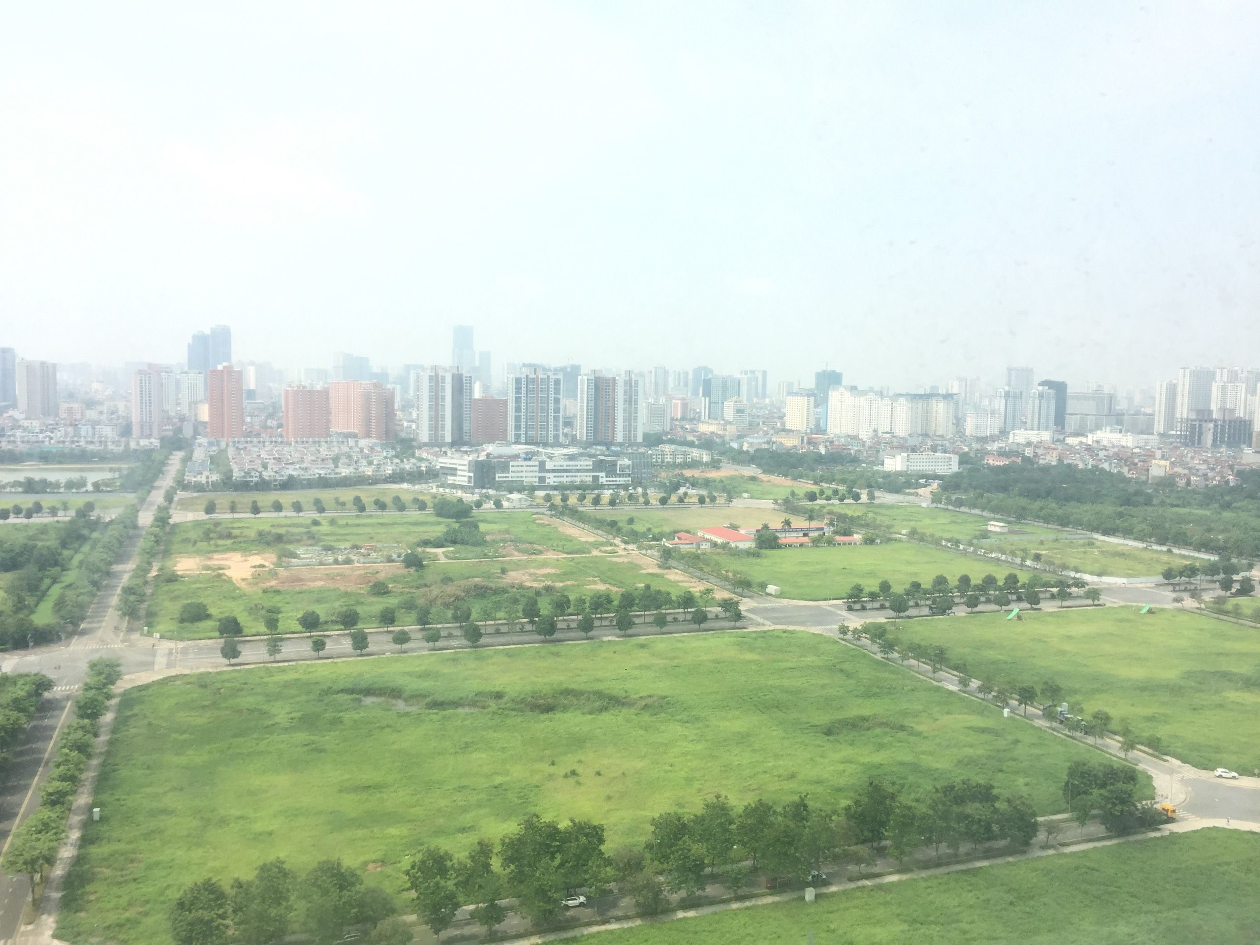 Chính chủ gửi bán căn góc tầng trung view KĐT Starlake, Ngoại Giao Đoàn DT 128m2, giá 35 triệu/m2