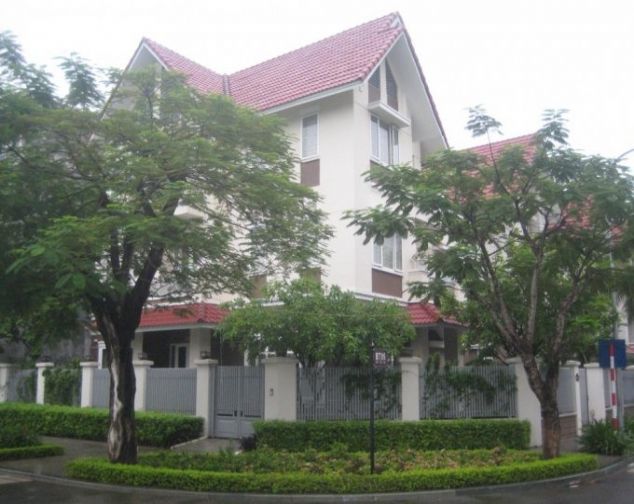 Bán biệt thự Hà Phong, DT 360m2, vị trí đẹp, gần đường 24m