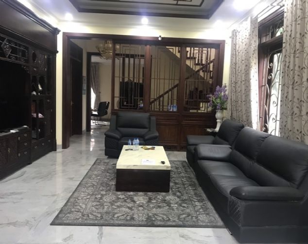 Bán biệt thự khu C7 Ciputra, rộng 360m2, chính chủ, đủ đồ nội thất