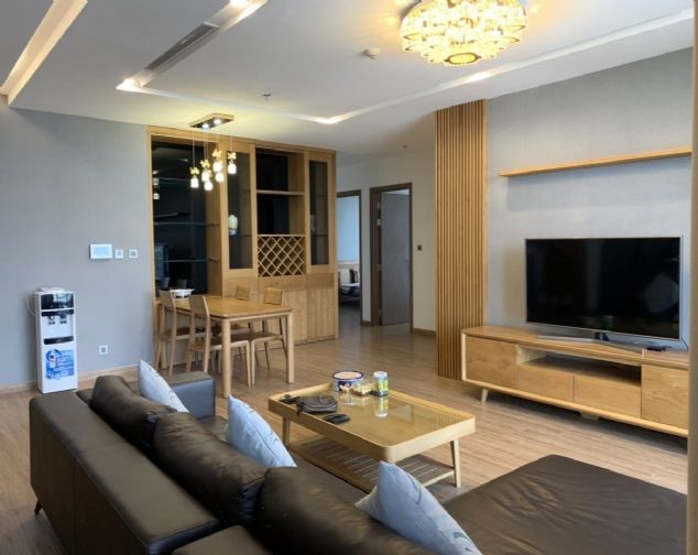 Bán căn góc số 01 toà M1 Vinhomes Metropolis tầng trung, view hồ Tây - DT: khoảng 130m2
