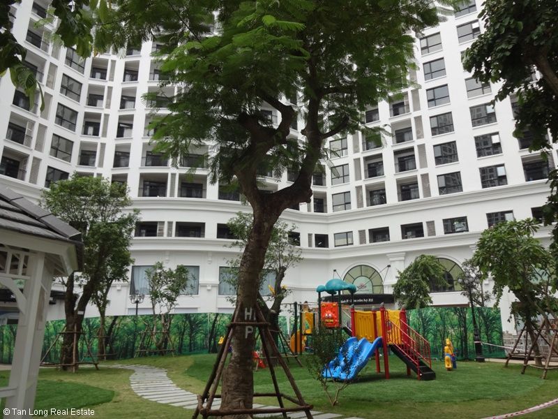 Bán căn hộ 2 ngủ đẹp tại Royal City