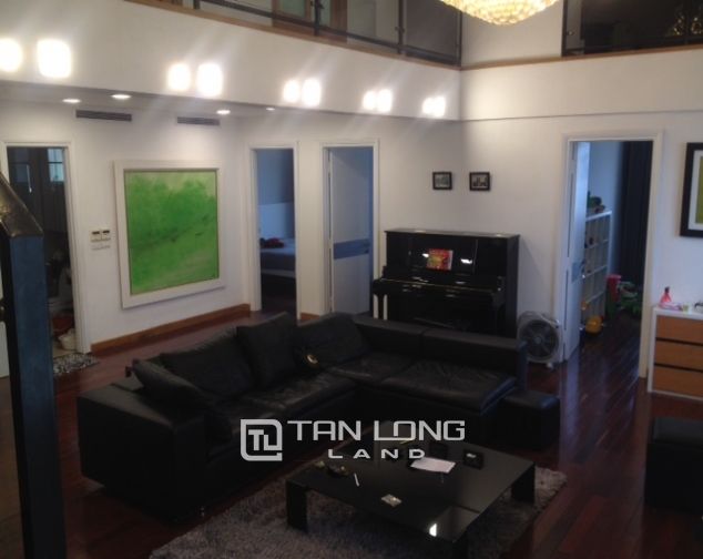Bán căn hộ 210m2, sổ đỏ chính chủ tại tòa G3 Ciputra, quận Tây Hồ