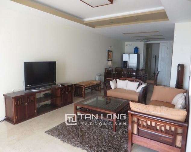 Bán căn hộ chung cư 3 phòng ngủ đủ đồ tại tòa P1, Ciputra Hà Nội