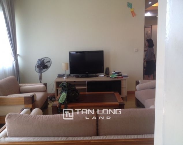 Bán căn hộ chung cư E5, Ciputra Tây Hồ, đủ đồ