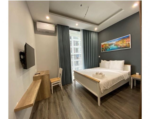 Bán Căn Hộ Chung Cư Studio Vinhomes West Point Tầng Cao Hướng Đông Nam