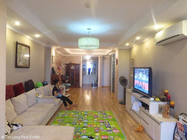 Bán gấp căn hộ 145m2, 3 phòng ngủ tại P1 Ciputra, Tây Hồ