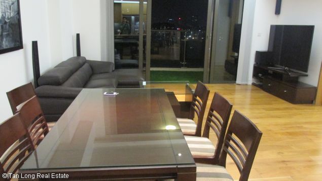 Bán gấp căn hộ chung cư cao cấp tháp Tây Indochina Plaza