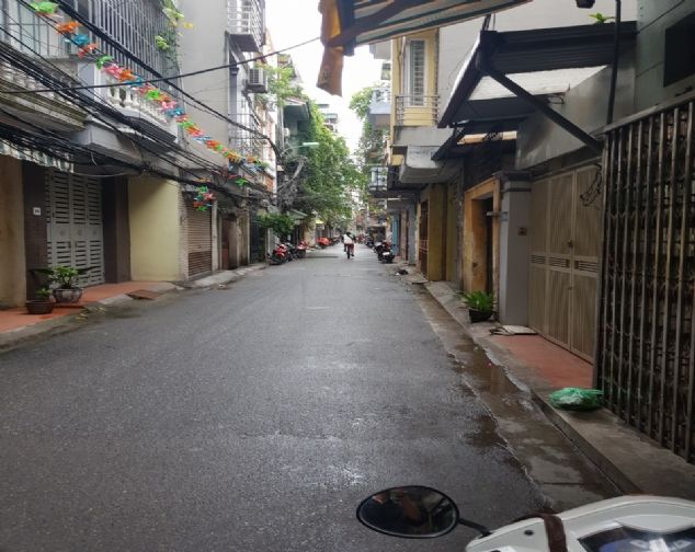 Bán nhà 4 tầng 38,4m ngõ An Dương, nhà 2 mặt ngõ kinh doanh tốt, oto đỗ cửa